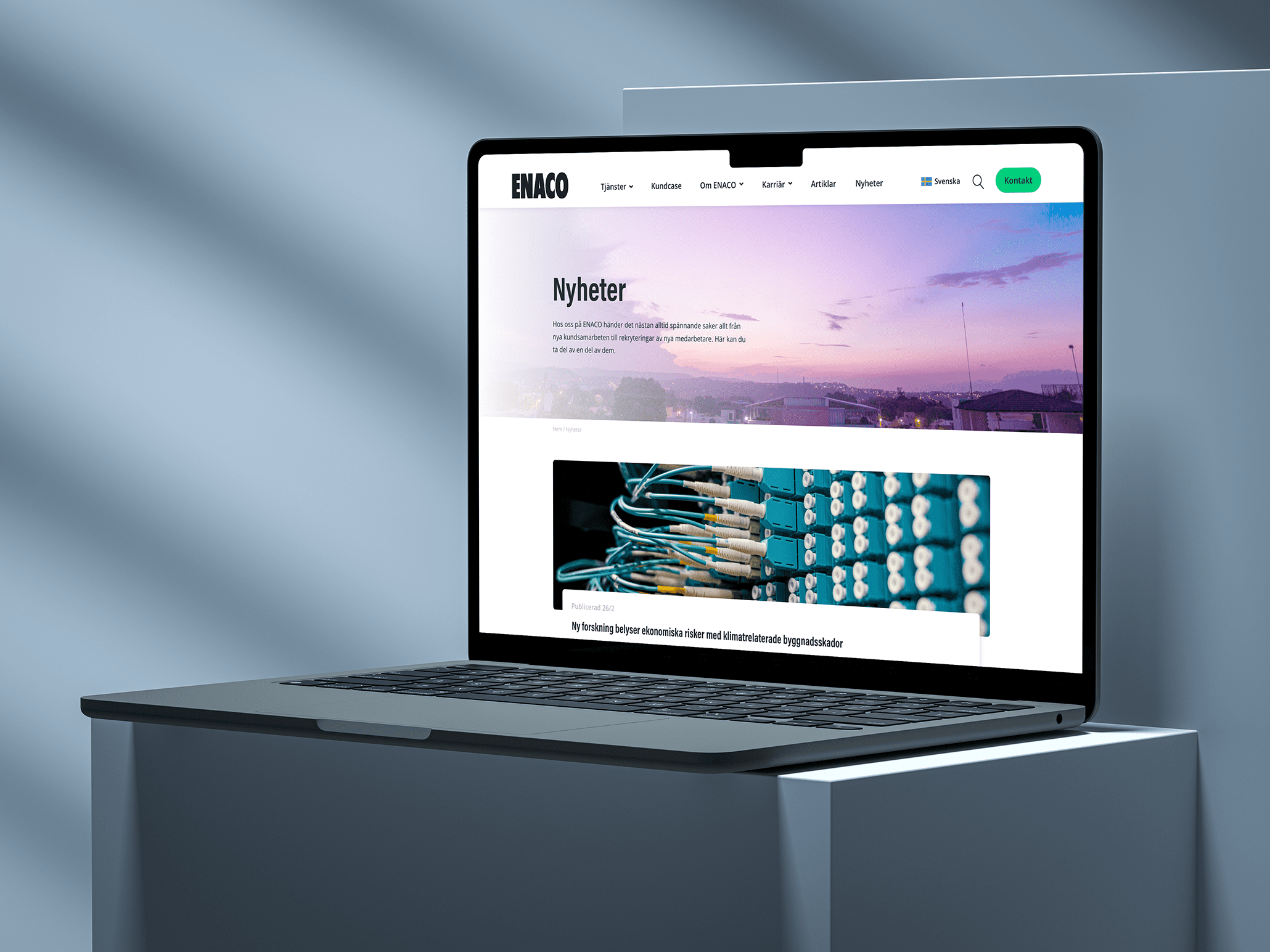 Enaco laptop mockup04